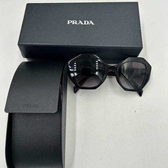 Unisex Prada geometric sunglasses made in Italy - Picture 2 of 8